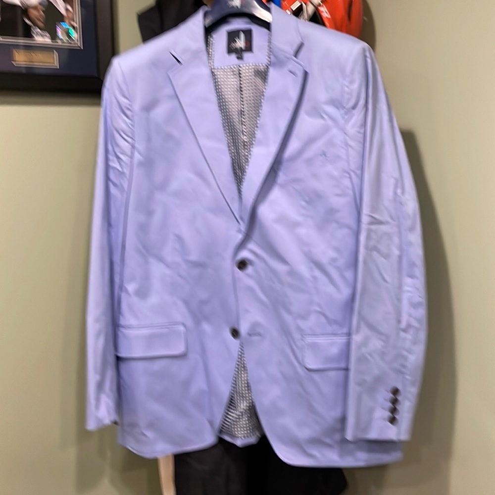 Beautiful light blue Johnnie-o blazer
